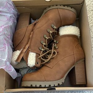 Sugar Tan Heeled Boots with Cozy Lining